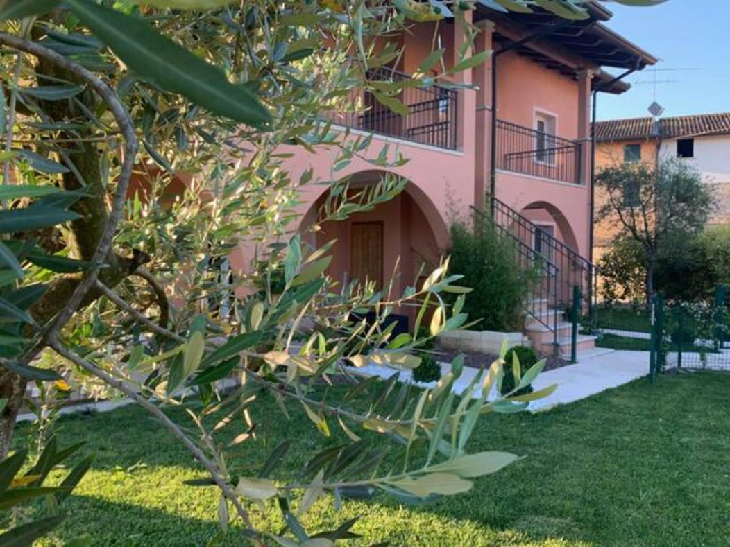 Apartment Charme And Relax With Garden And Swimming Pool Desenzano del Garda Luaran gambar